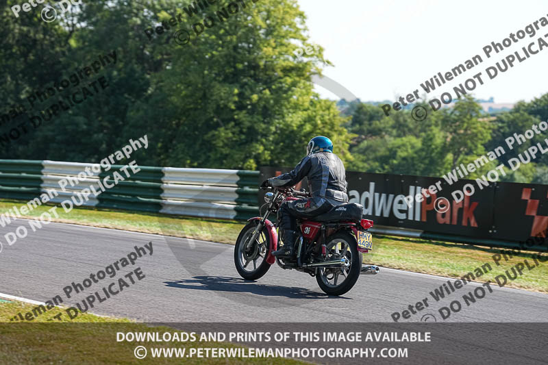 cadwell park;cadwell park photographs;cadwell trackday photographs;enduro digital images;event digital images;eventdigitalimages;peter wileman photography;racing digital images;trackday digital images;trackday photos